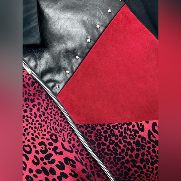 Vintage Eric Ryan Sport Red and Black Shirt Jacket with Geometric Patch Design - Picture 8 of 8